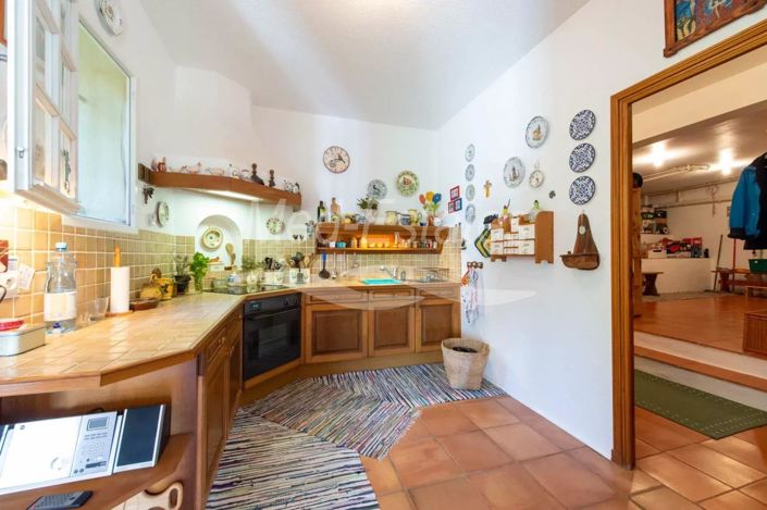 Image No.13-3 Bed House for sale