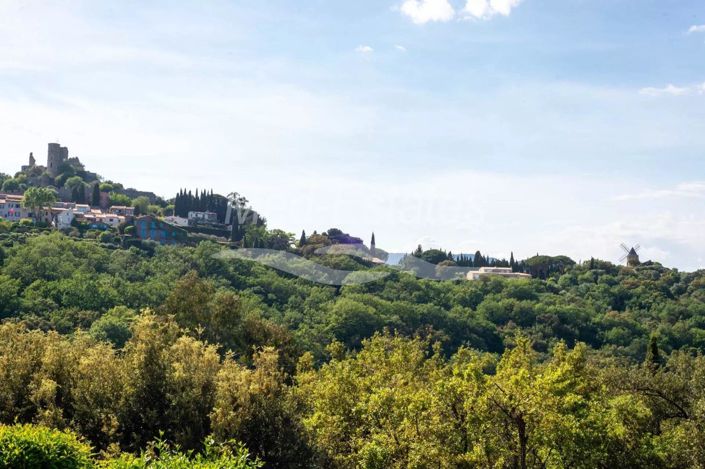 Image No.3-3 Bed House for sale