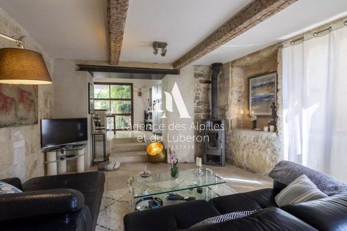 Image No.1-3 Bed House for sale