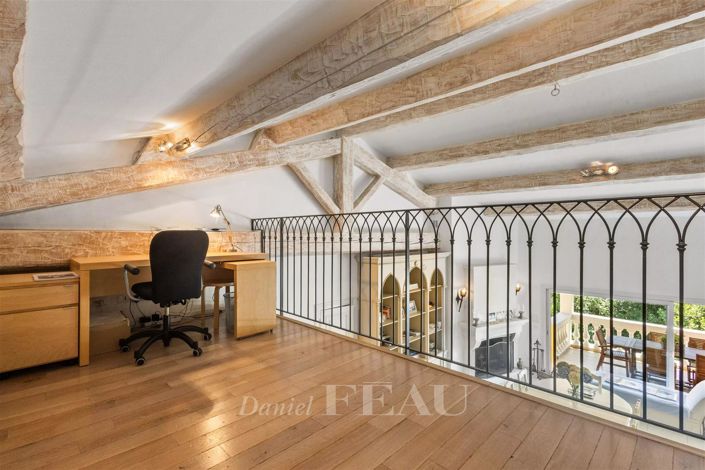 Image No.20-4 Bed Apartment for sale