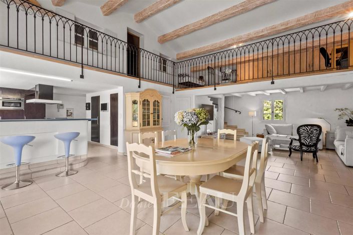 Image No.6-4 Bed Apartment for sale