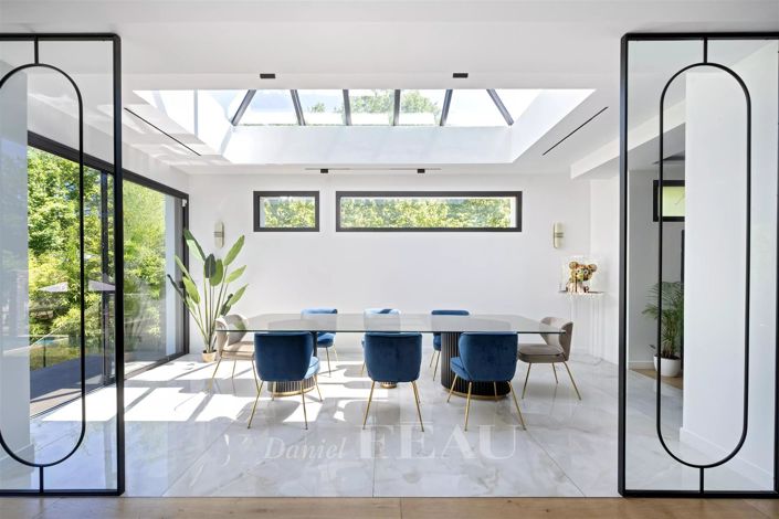 Image No.7-6 Bed House for sale