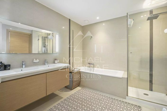 Image No.5-4 Bed Apartment for sale