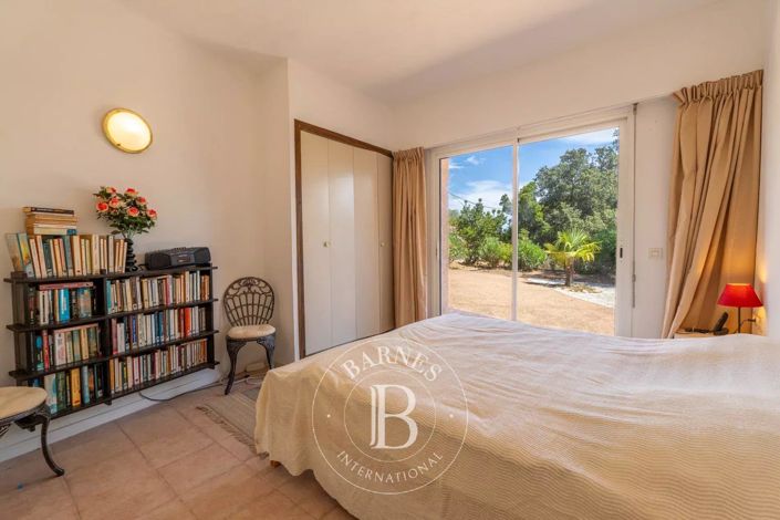 Image No.15-Maison de 5 chambres à vendre à Corse