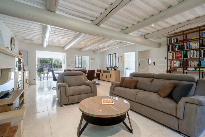 Image No.15-4 Bed House for sale