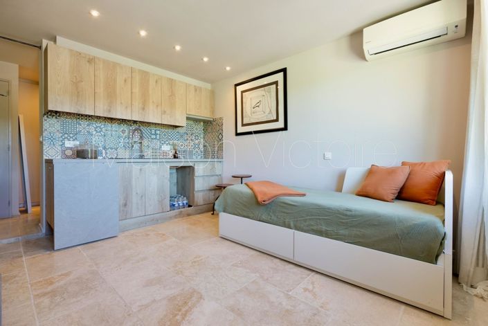 Image No.21-3 Bed House for sale