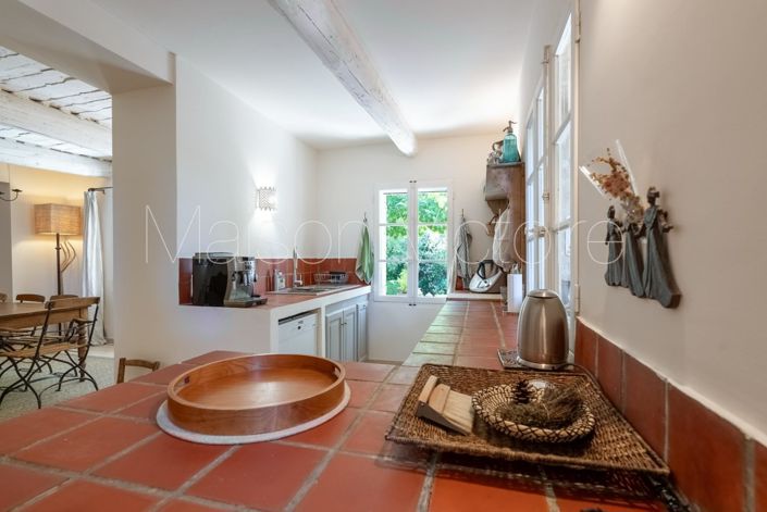 Image No.18-6 Bed House for sale