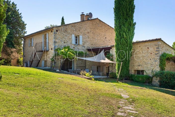 Image No.8-6 Bed House for sale