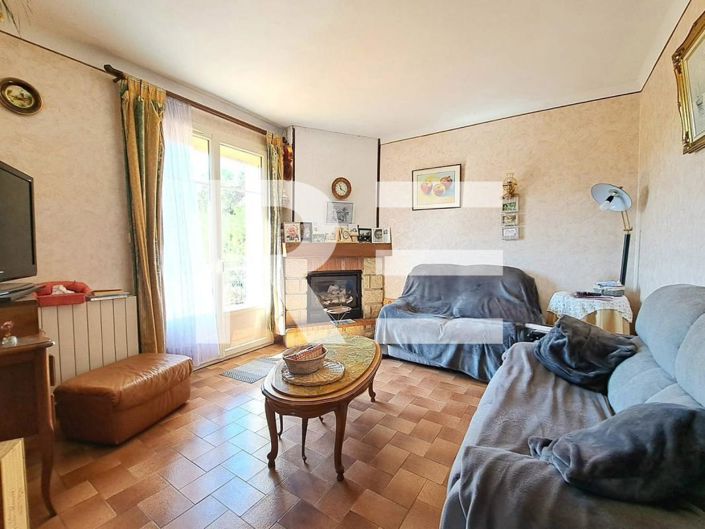 Image No.10-7 Bed House for sale