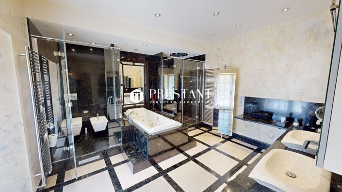 Image No.20-9 Bed House for sale