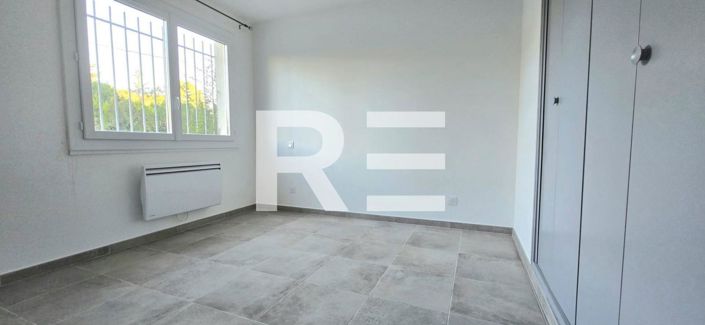 Image No.10-2 Bed House for sale