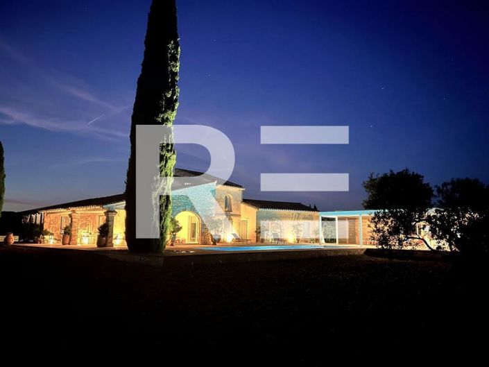 Image No.11-7 Bed House for sale