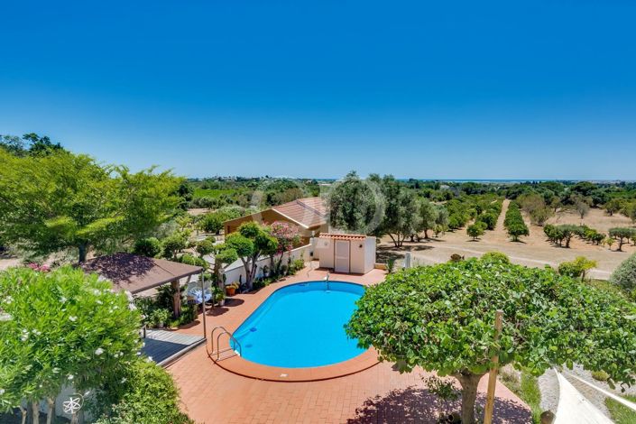 Image No.11-5 Bed House for sale