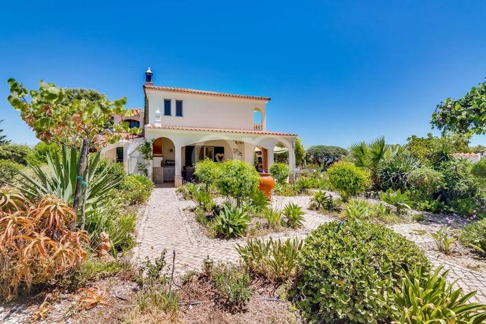 Image No.46-5 Bed House for sale