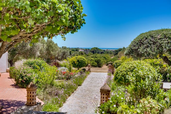 Image No.54-5 Bed House for sale