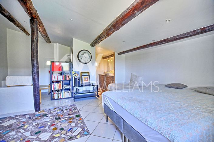 Image No.12-3 Bed House for sale