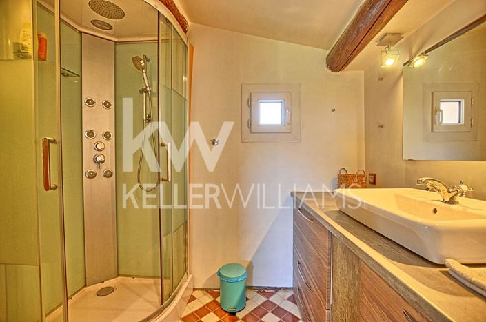 Image No.13-3 Bed House for sale