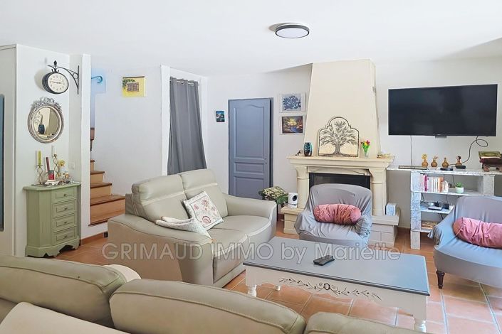 Image No.4-4 Bed House for sale