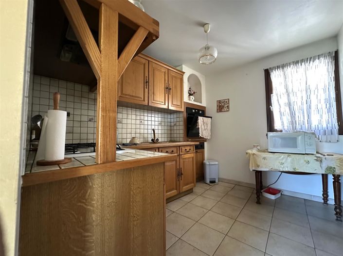 Image No.11-3 Bed House for sale