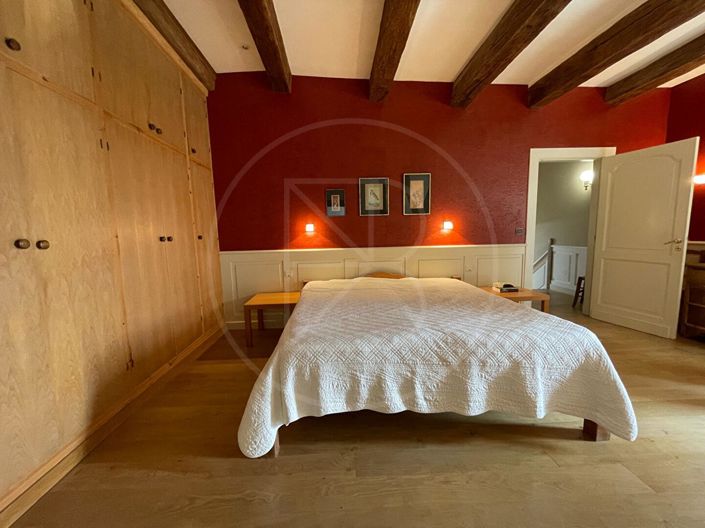 Image No.17-4 Bed House for sale