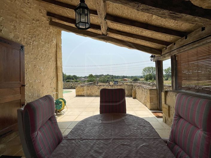 Image No.2-4 Bed House for sale