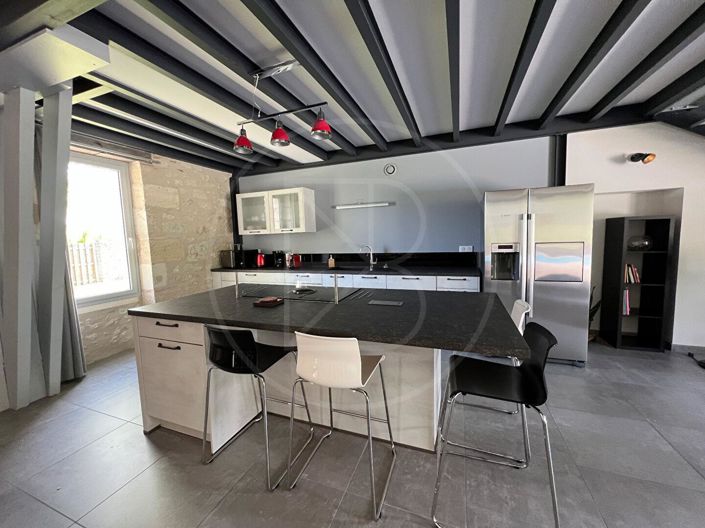 Image No.5-6 Bed House for sale