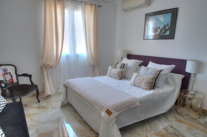 Image No.14-5 Bed House for sale