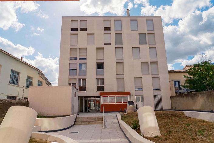 Image No.1-3 Bed Apartment for sale