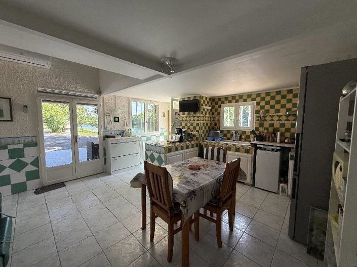 Image No.3-3 Bed House for sale