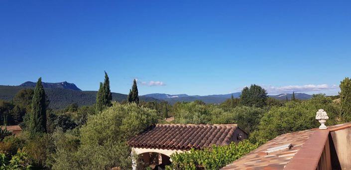 Image No.21-7 Bed House for sale