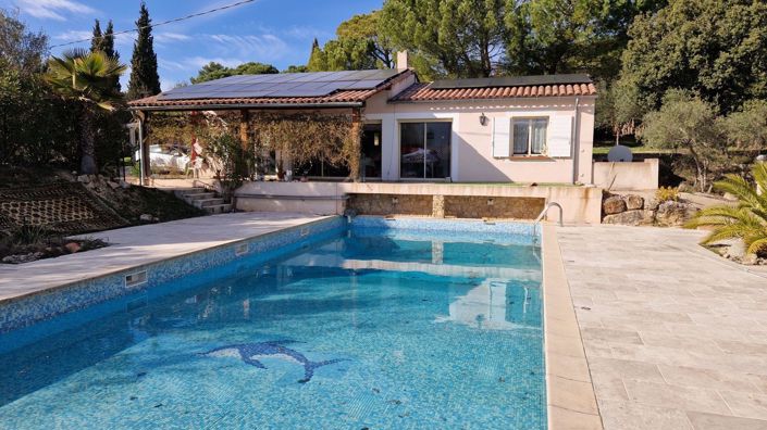 Image No.22-7 Bed House for sale