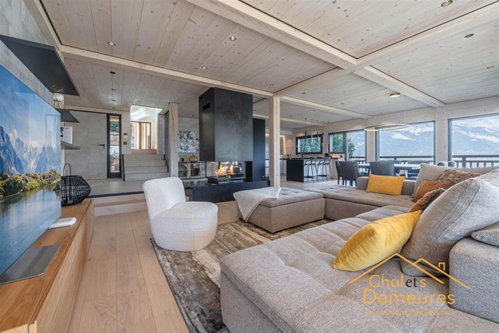 Image No.12-5 Bed House for sale