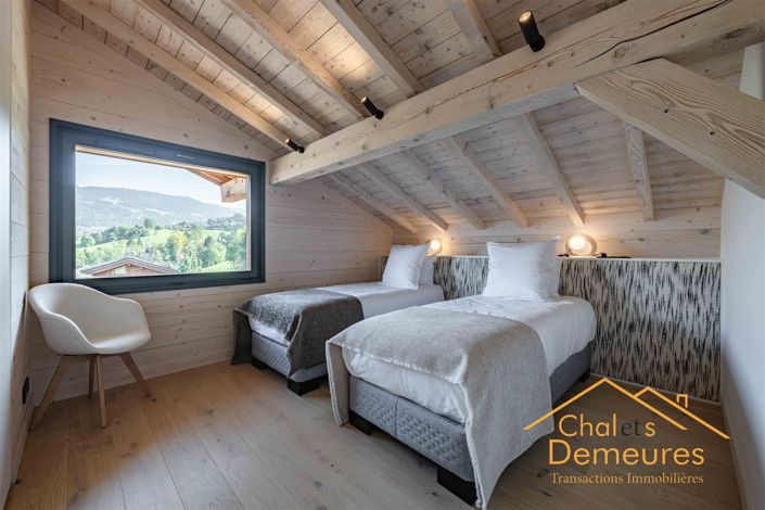 Image No.15-5 Bed House for sale