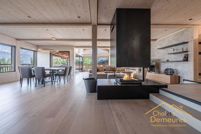 Image No.18-5 Bed House for sale