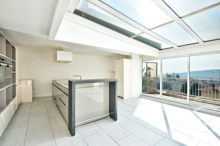 Image No.7-4 Bed Apartment for sale