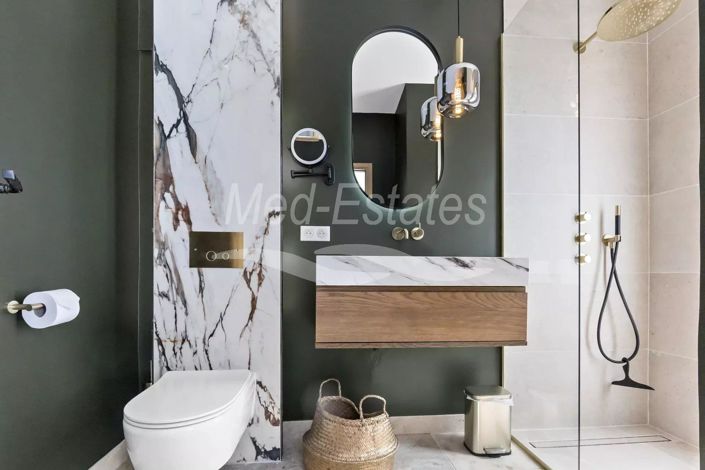 Image No.26-5 Bed House for sale