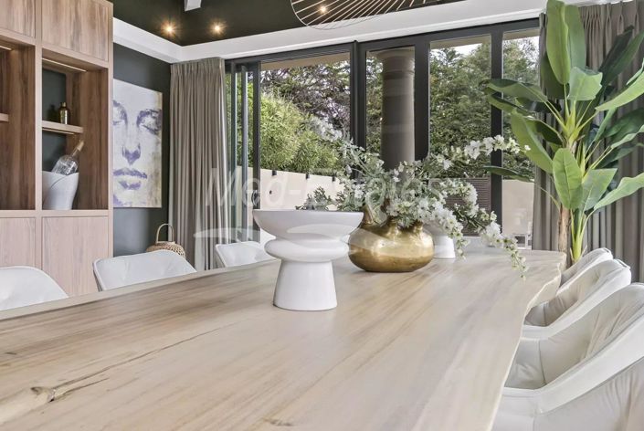 Image No.36-5 Bed House for sale