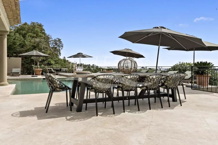 Image No.5-5 Bed House for sale