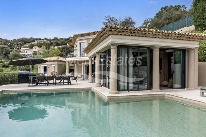 Image No.61-5 Bed House for sale