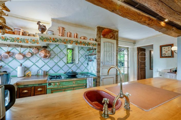 Image No.24-11 Bed House for sale