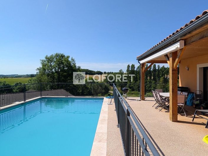 Image No.1-4 Bed House for sale