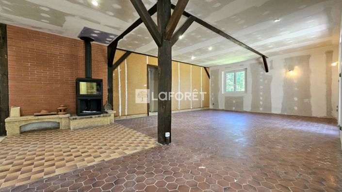 Image No.2-3 Bed House for sale