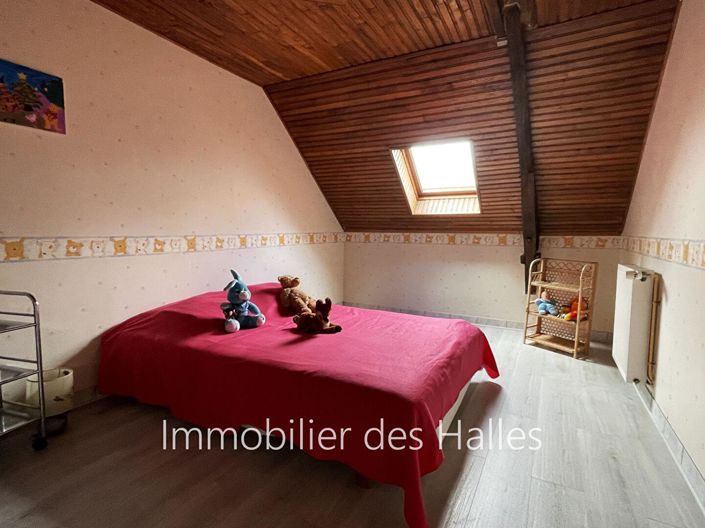 Image No.11-3 Bed House for sale