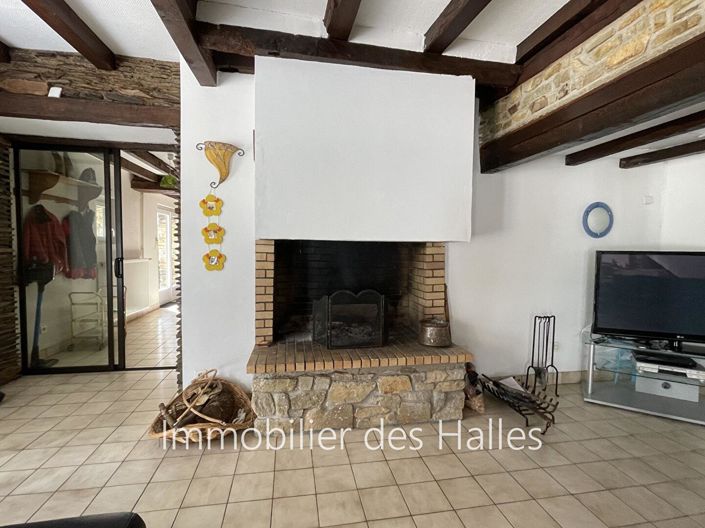 Image No.17-3 Bed House for sale