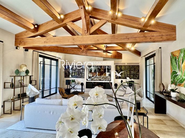 Image No.13-5 Bed House for sale