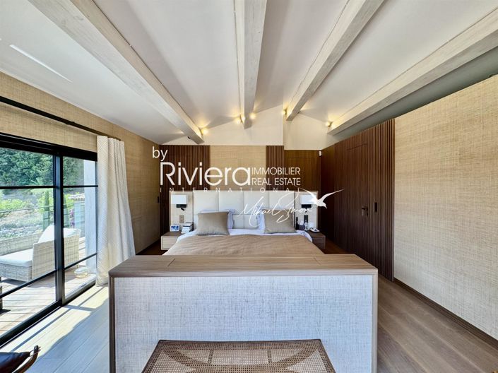 Image No.21-5 Bed House for sale