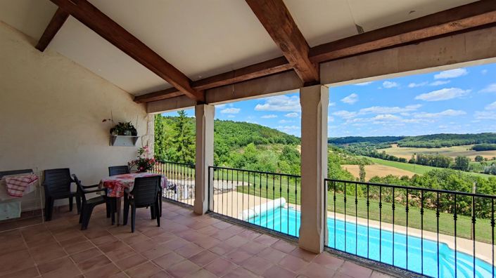 Image No.11-5 Bed House for sale