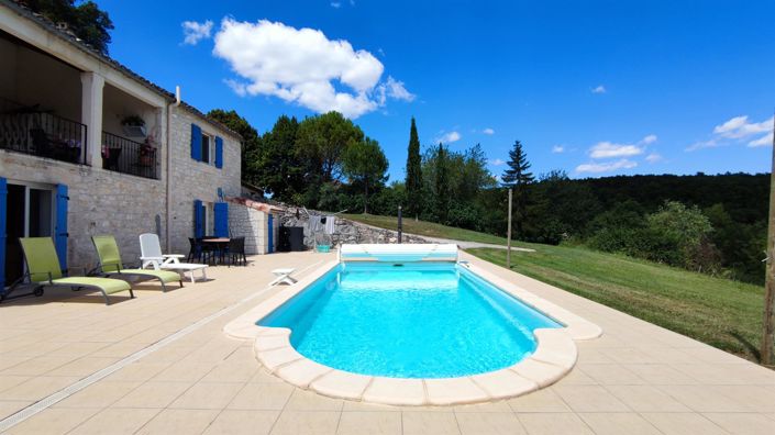 Image No.7-5 Bed House for sale