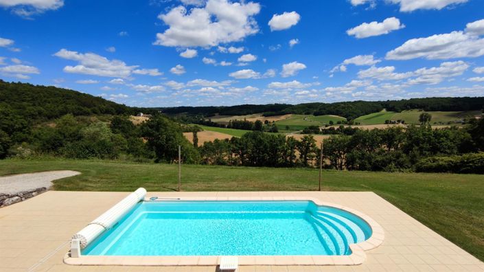 Image No.8-5 Bed House for sale