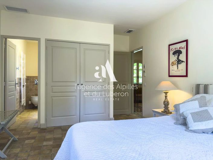 Image No.18-4 Bed House for sale